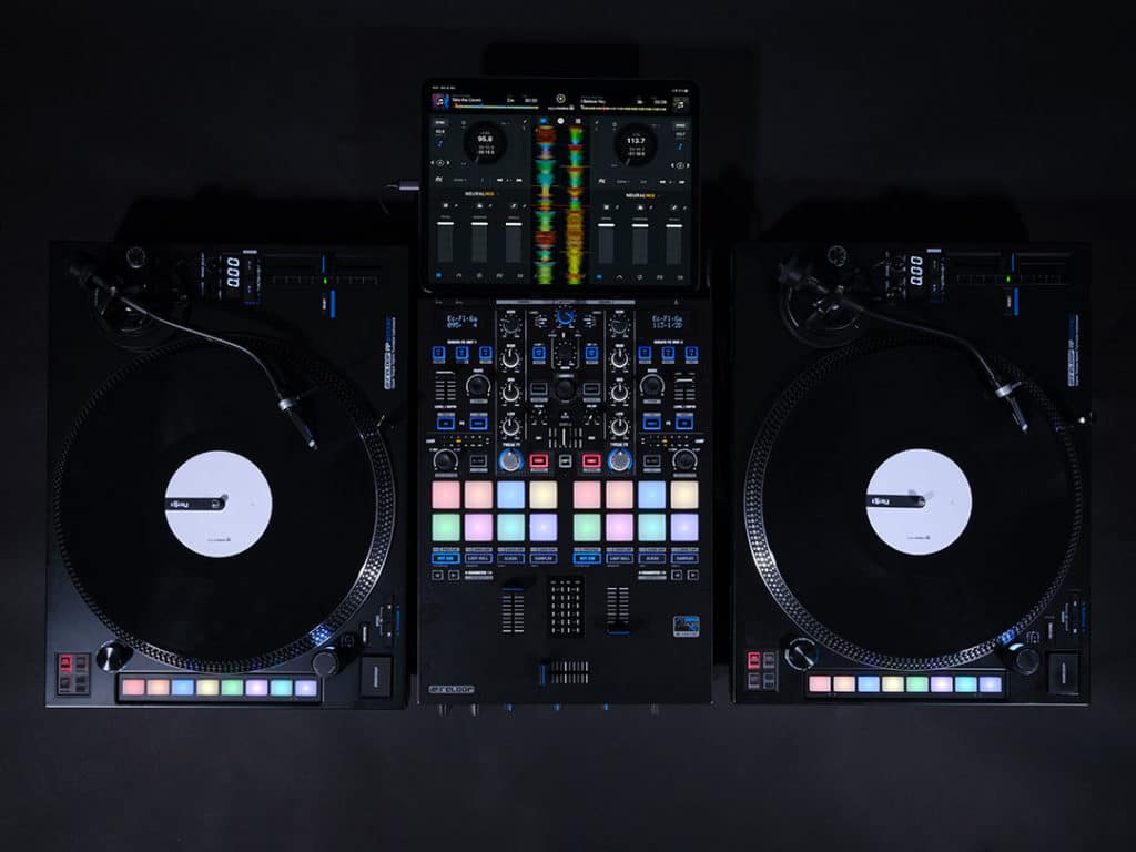 djay pro turntables